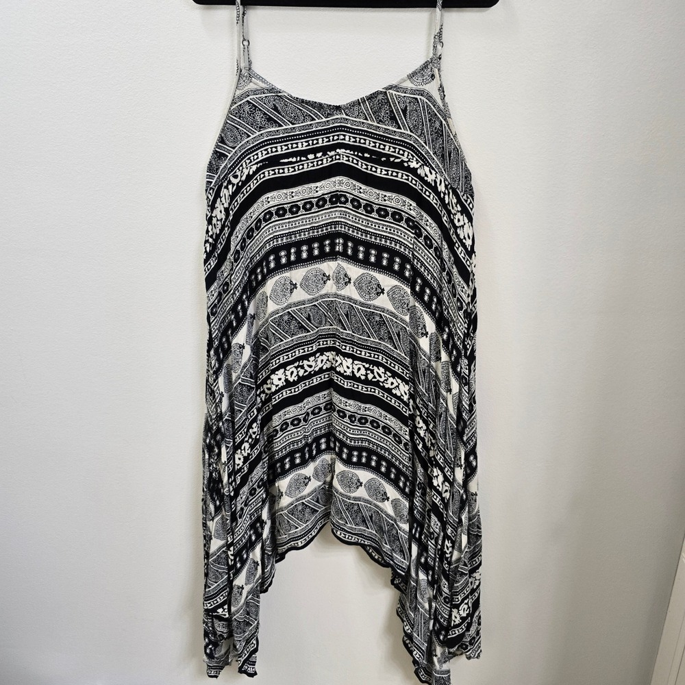 World Market Women‎ Black White Paisley Handkerchief Hem Rayon Slip Dress L/XL